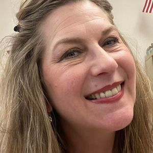 Meet your Posher, Kellie